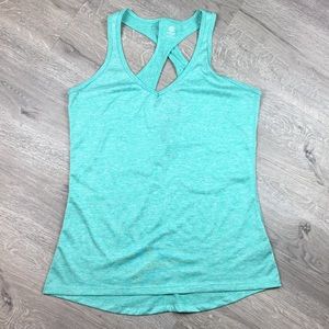 Champion Tank Size Medium